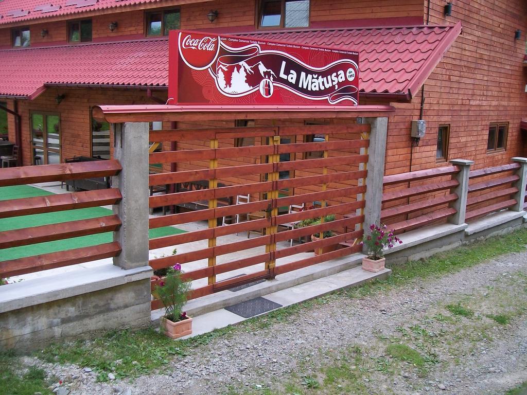 Pensiunea Carmen Bucsony Kültér fotó